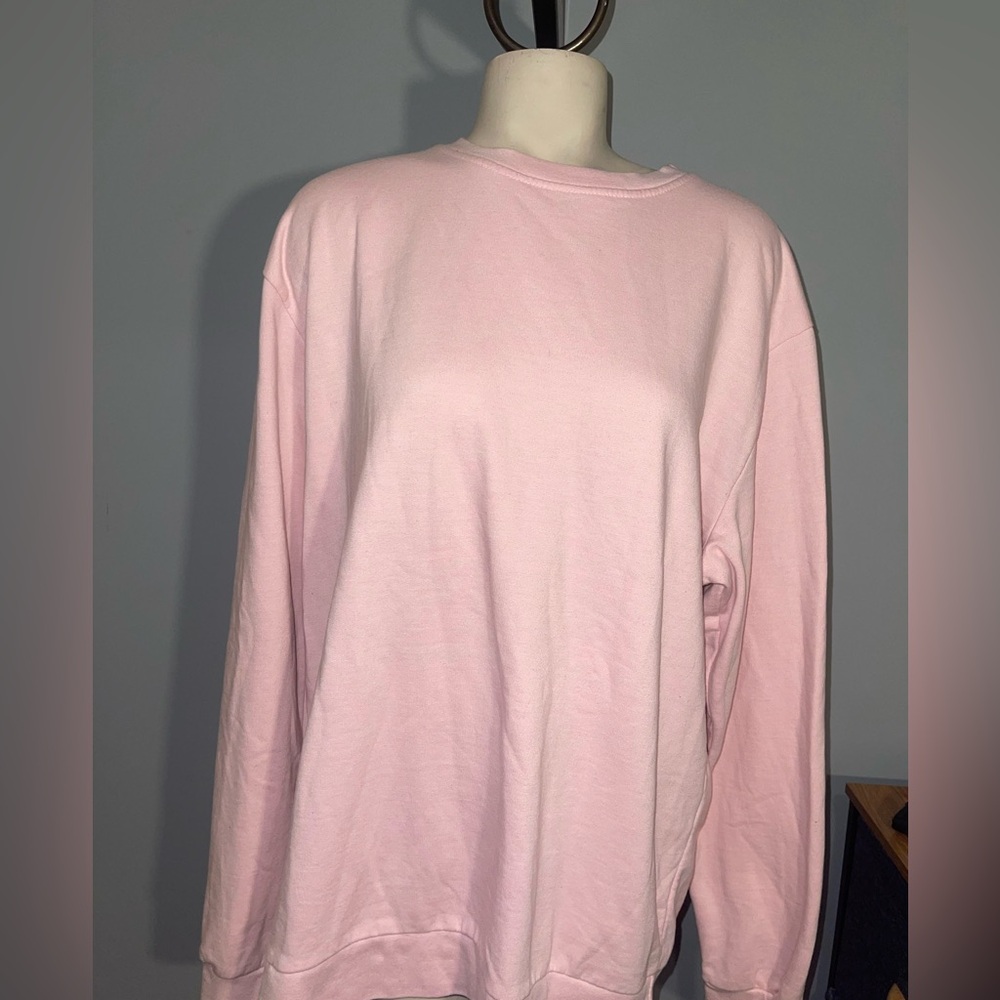 PrettyLittleThing Blush Pink Crew Neck Top light sweatshirt oversized sz SMALL